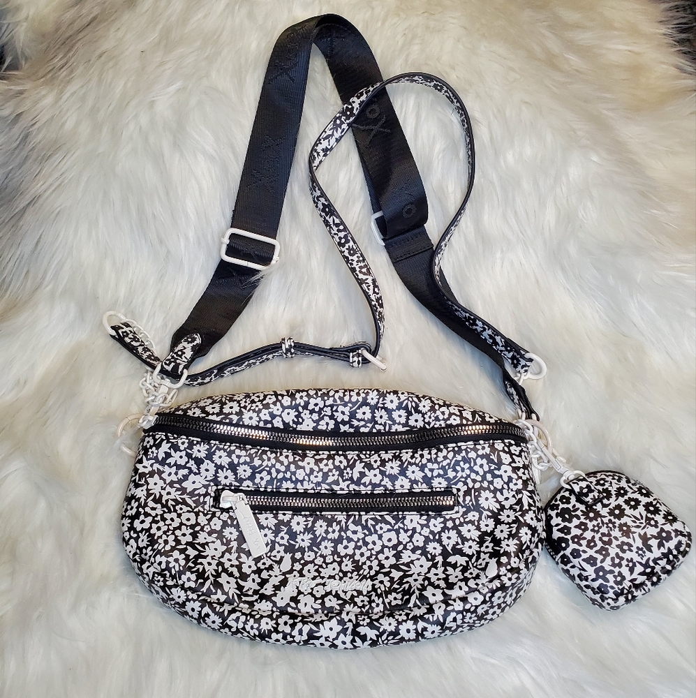 NEW Betsey Johnson Floral Black and White Fanny Bag